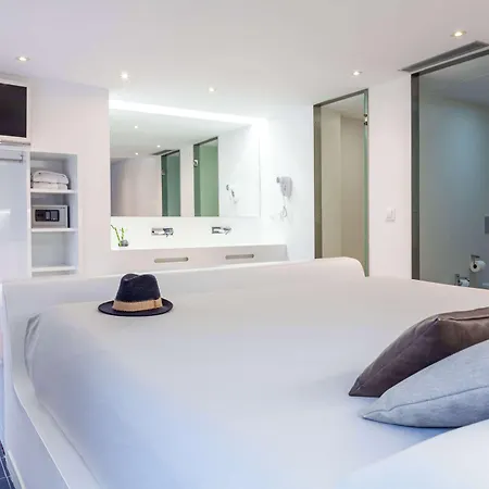 Granada Five Senses Rooms&Suites-3